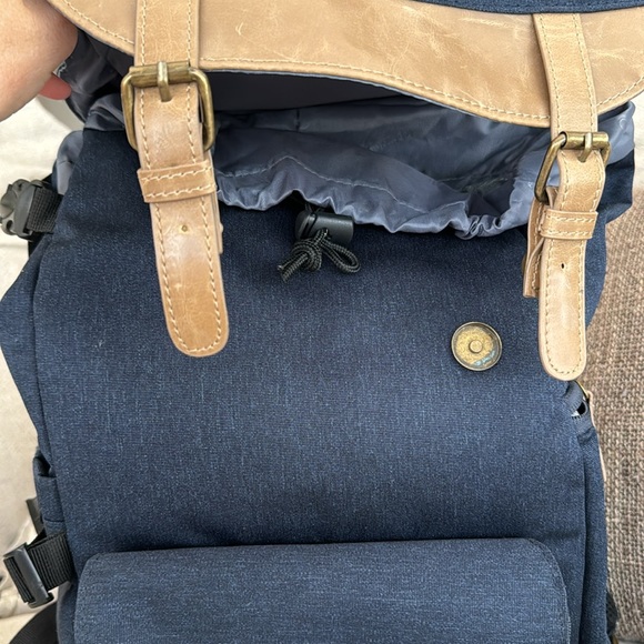 Camera Backpack Navy & Leather - Picture 7 of 7